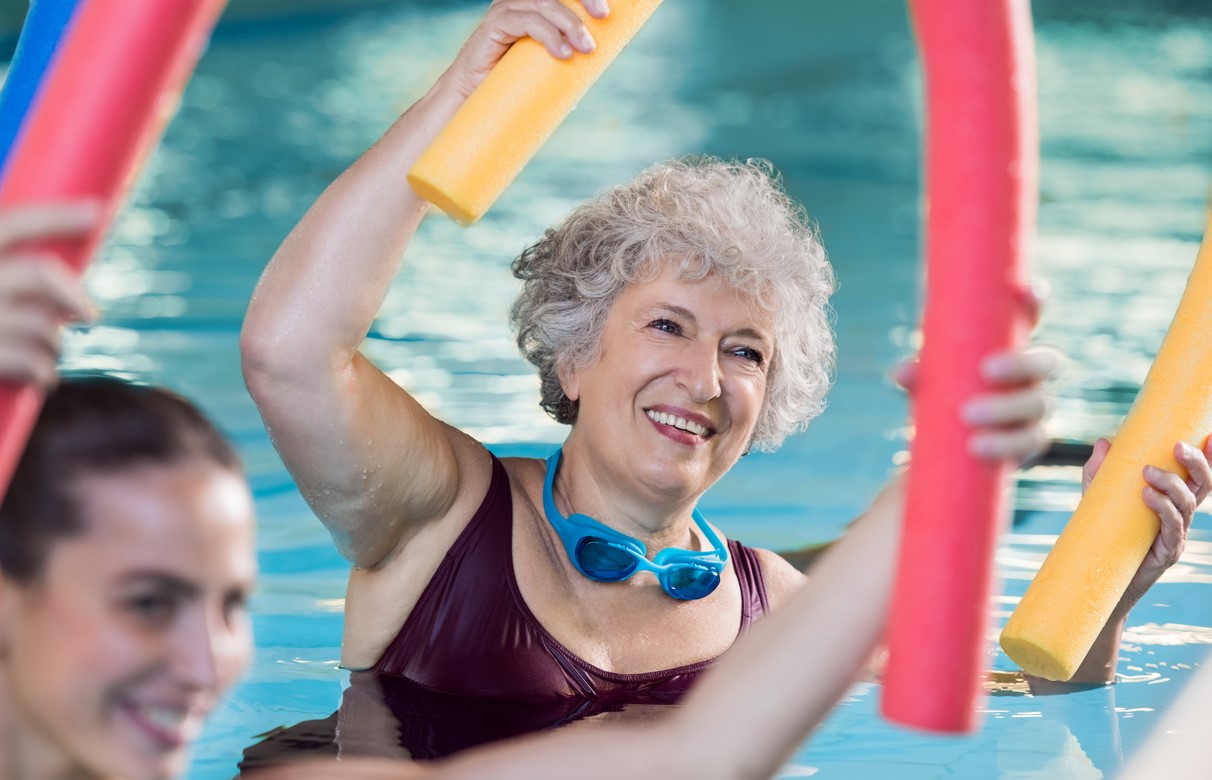 Benefits of water aerobics for seniors